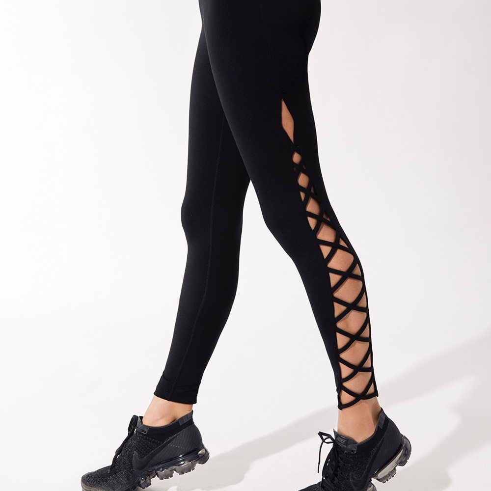 Carbon38 Chill by Will Brilliant Leggings in Black sz M